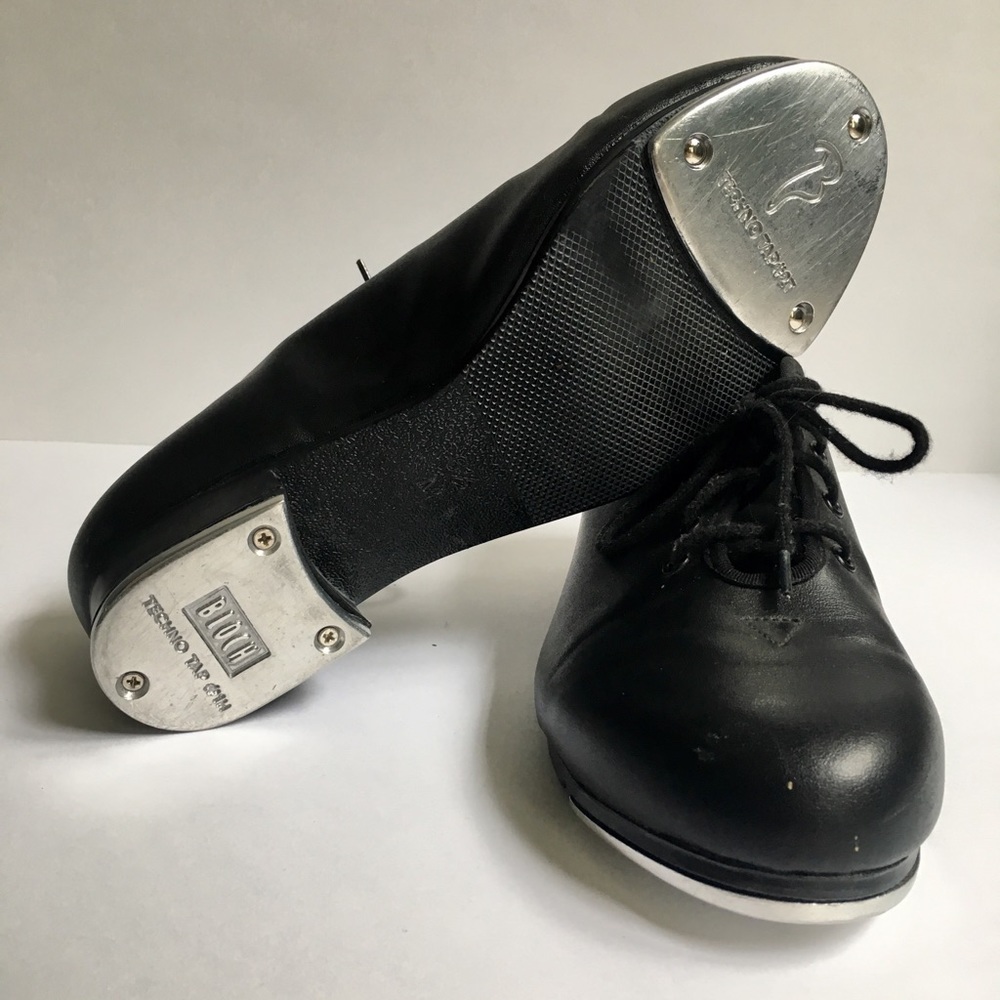 Lightly Used Tap Shoes Size M / 6.5